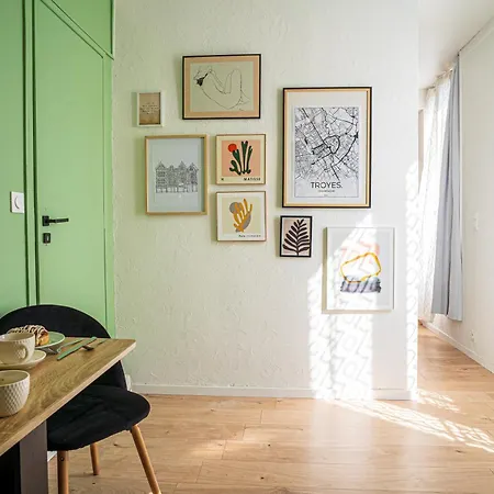 Apartament Hypercentre- Confort Premium - Cinema - Parking Facile Troyes