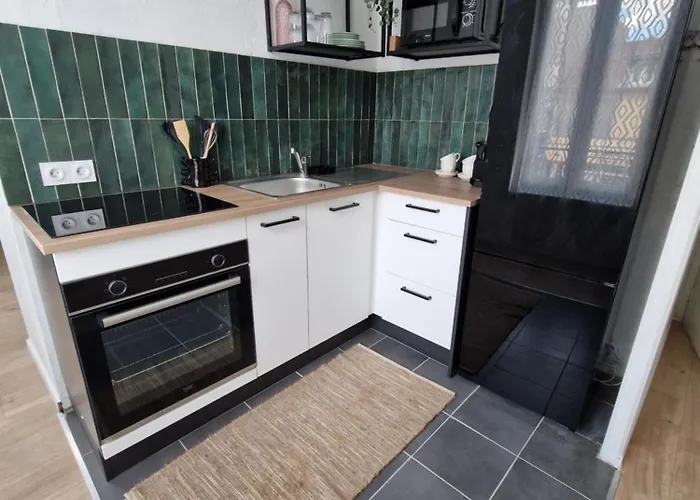 Hypercentre- Confort Premium - Cinema - Parking Facile Troyes