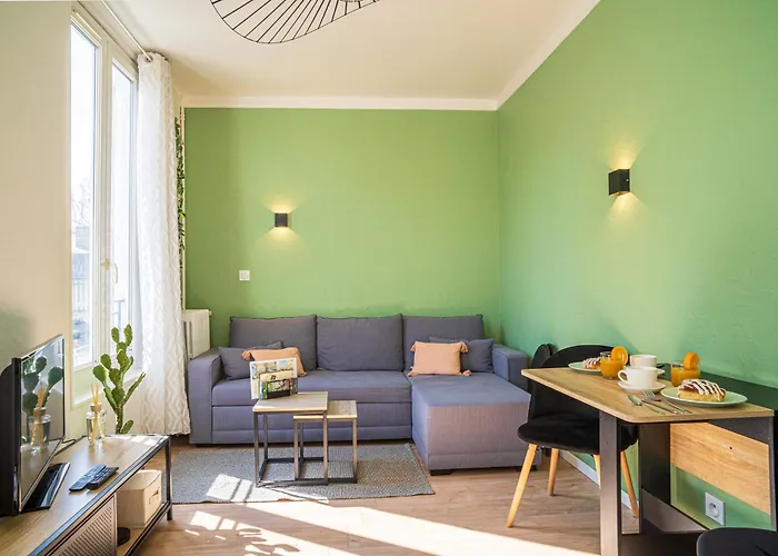 Hypercentre- Confort Premium - Cinema - Parking Facile Troyes