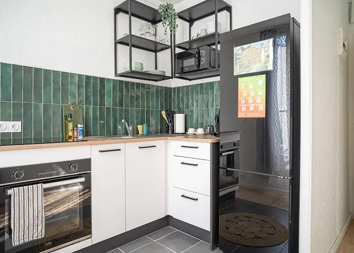 Hypercentre- Confort Premium - Cinema - Parking Facile Apartman Troyes